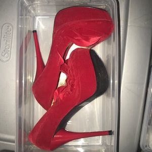 6 - 6 1/2 women’s high heels